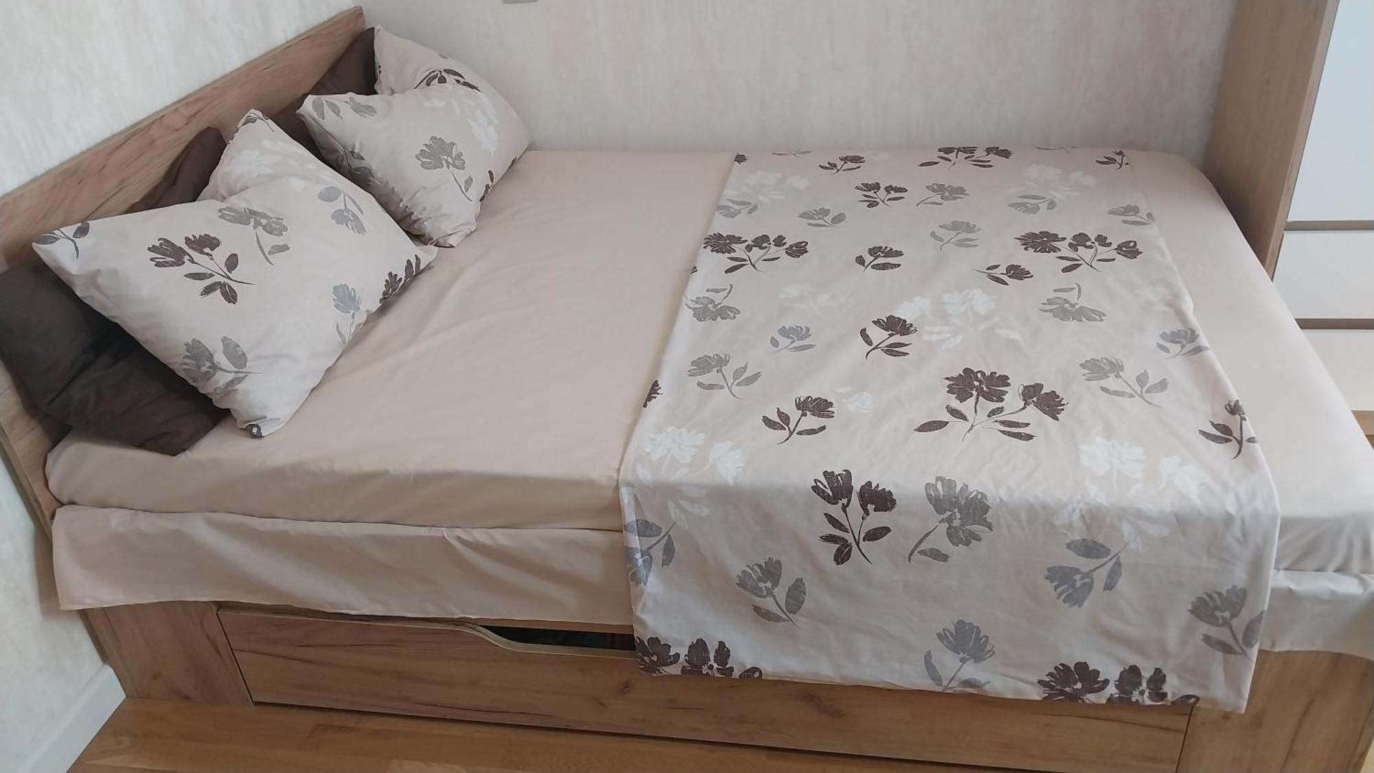 Banu House Apartment Sumqayıt Екстериор снимка